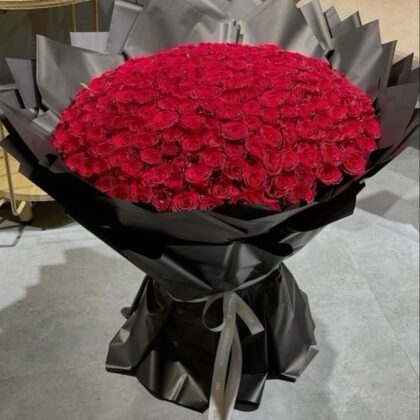 300 roses Luxury Bouquet